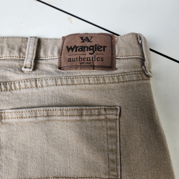 Wrangler Tan Khaki Jeans Mens 42x32 Straight Leg ZM200KH Stretch Denim Pants M - Picture 10 of 10